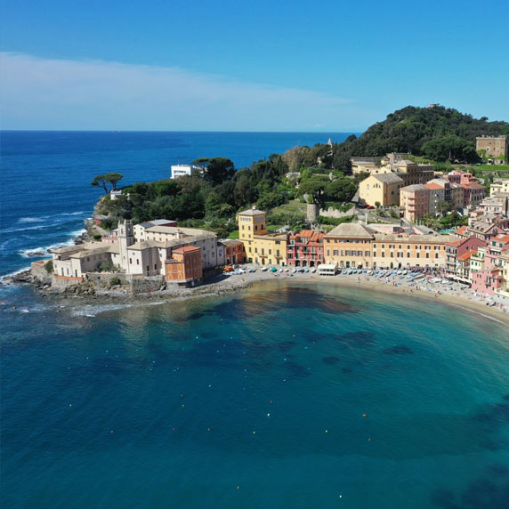 Panoramic view of Baia del Silenzio in Sestri Levante