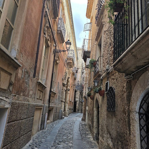 Historic Center Streets Tropea